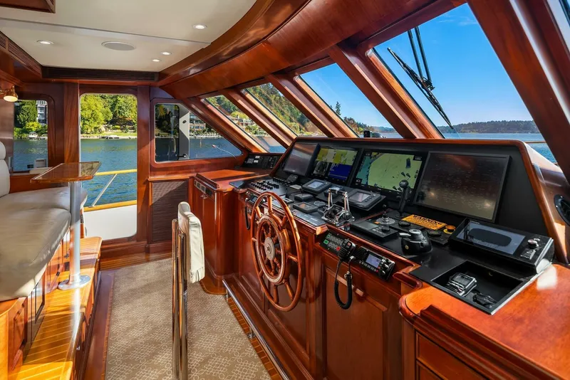 Slide: The Image of Rayburn Custom Yachts Flush Deck 2001 - 17