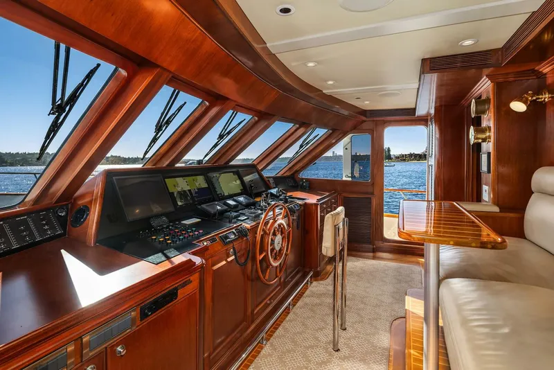 Slide: The Image of Rayburn Custom Yachts Flush Deck 2001 - 18
