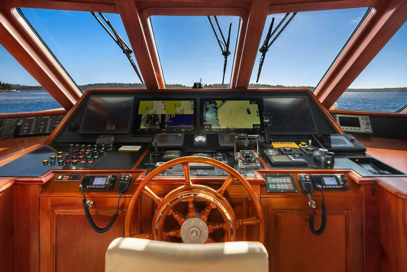 Slide: The Image of Rayburn Custom Yachts Flush Deck 2001 - 19