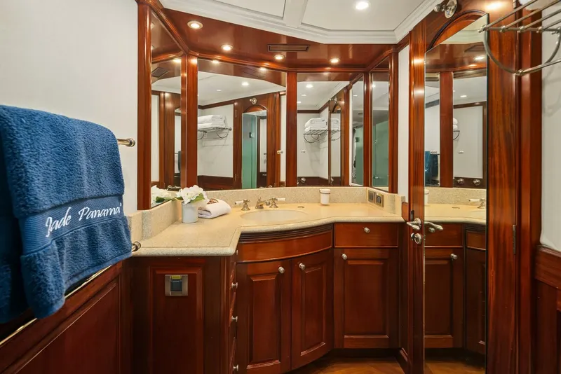 Slide: The Image of Rayburn Custom Yachts Flush Deck 2001 - 27