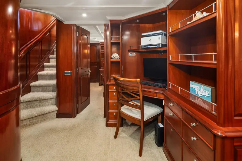 Slide: The Image of Rayburn Custom Yachts Flush Deck 2001 - 31