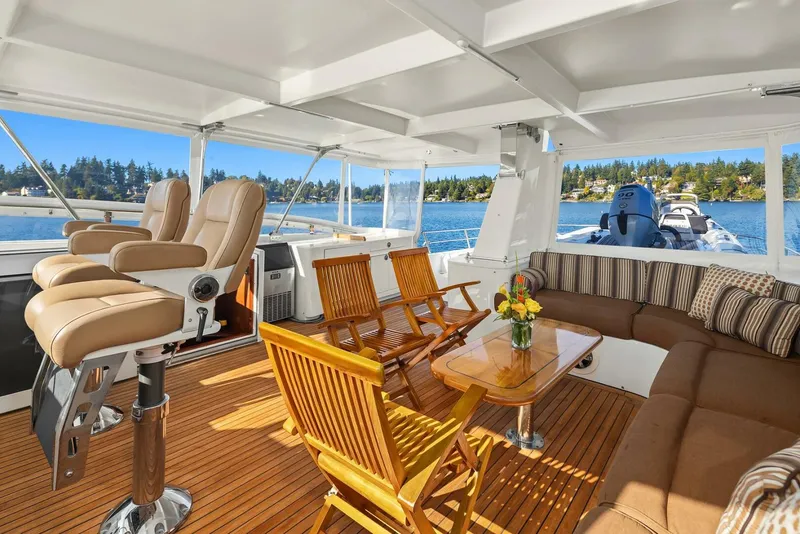 Slide: The Image of Rayburn Custom Yachts Flush Deck 2001 - 43