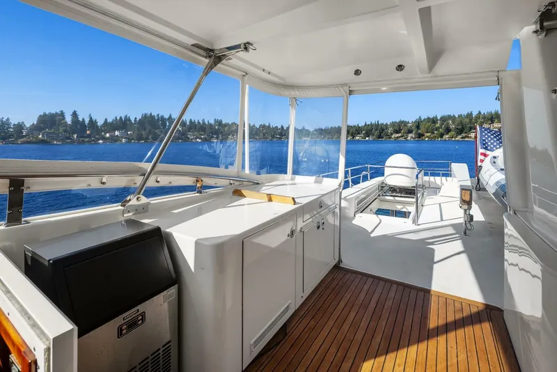 Slide: The Image of Rayburn Custom Yachts Flush Deck 2001 - 46
