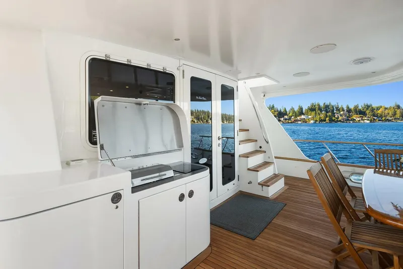 Slide: The Image of Rayburn Custom Yachts Flush Deck 2001 - 50