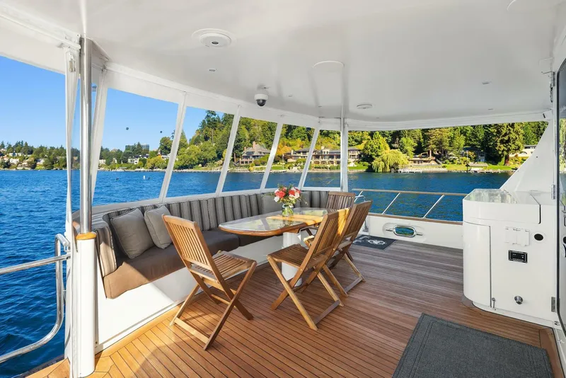 Slide: The Image of Rayburn Custom Yachts Flush Deck 2001 - 52