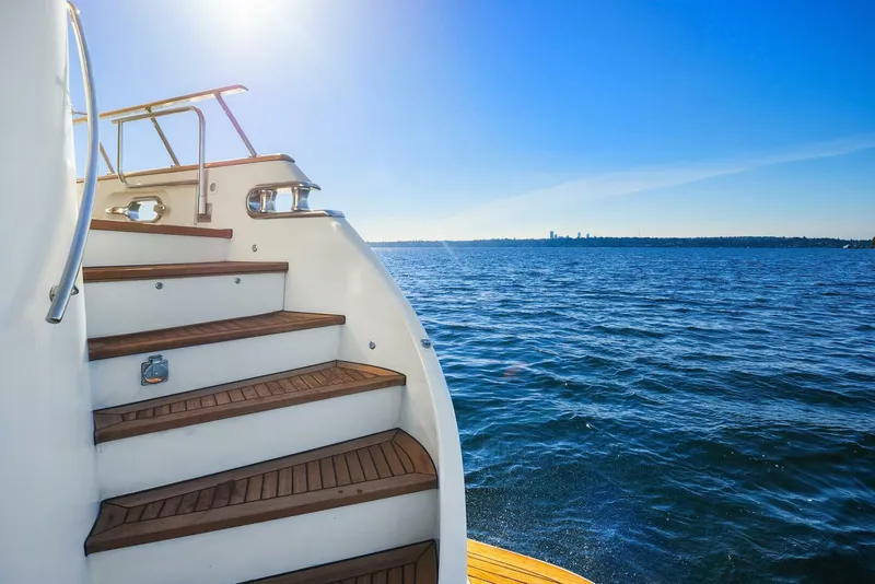 Slide: The Image of Rayburn Custom Yachts Flush Deck 2001 - 56