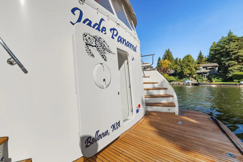 Slide: The Image of Rayburn Custom Yachts Flush Deck 2001 - 67