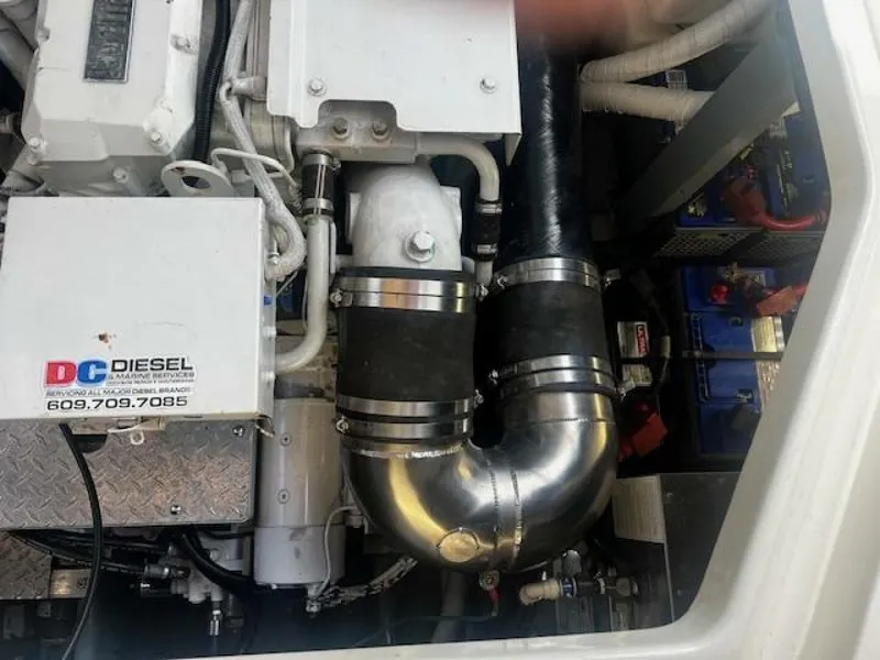 Slide: The Image of Sea Ray 410 Sundancer 2000 - 2