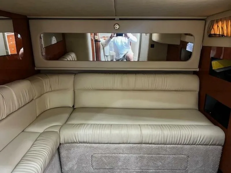 Slide: The Image of Sea Ray 410 Sundancer 2000 - 20