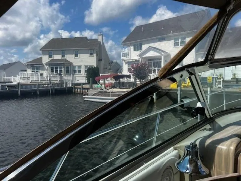 Slide: The Image of Sea Ray 410 Sundancer 2000 - 60