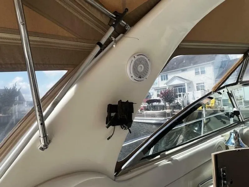 Slide: The Image of Sea Ray 410 Sundancer 2000 - 65