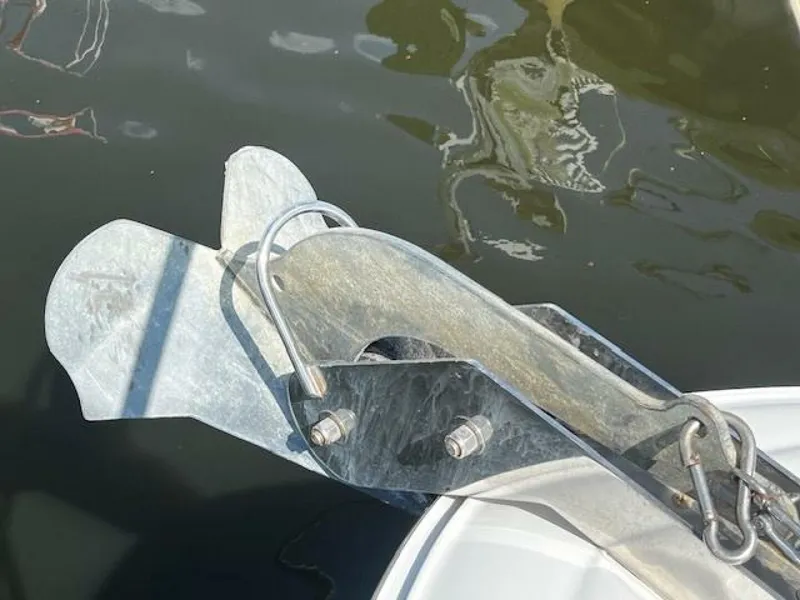 Slide: The Image of Sea Ray 410 Sundancer 2000 - 75