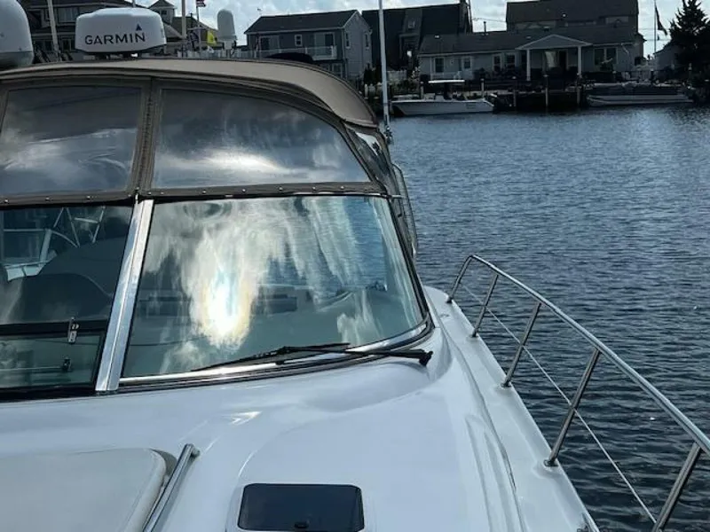Slide: The Image of Sea Ray 410 Sundancer 2000 - 77