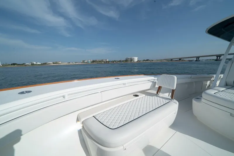 Slide: The Image of Valhalla Boatworks V-37 2022 - 26