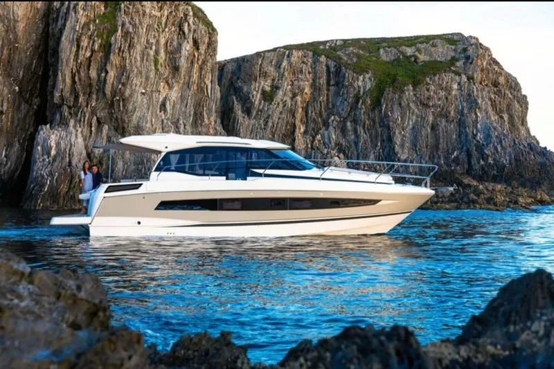 The Image of Jeanneau NC33 2019 - 0