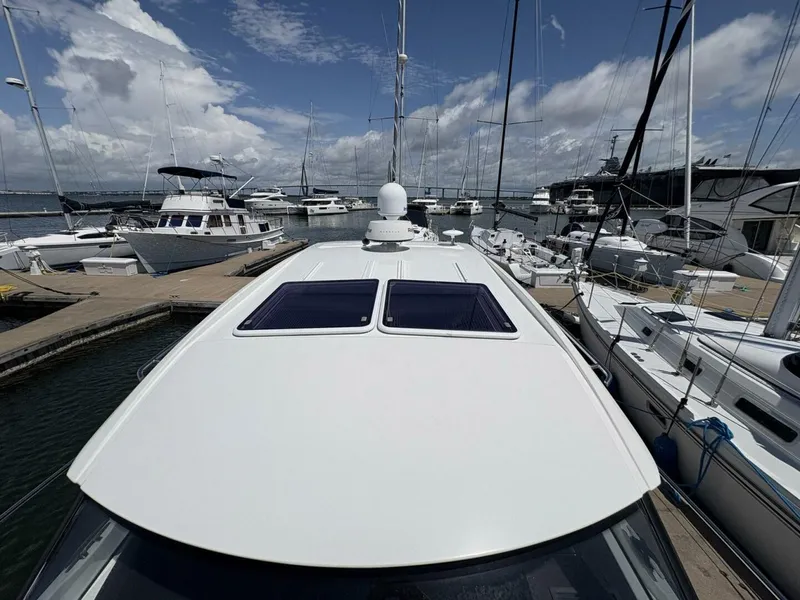 Slide: The Image of Jeanneau NC33 2019 - 22