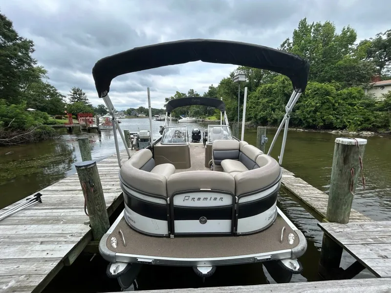 The Image of Premier 250 S-Series 2013 - 0