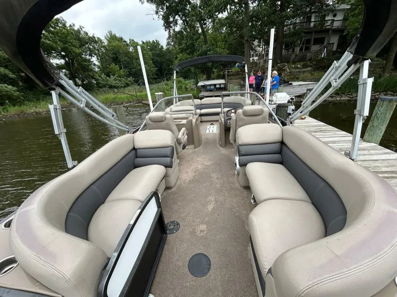 Slide: The Image of Premier 250 S-Series 2013 - 12