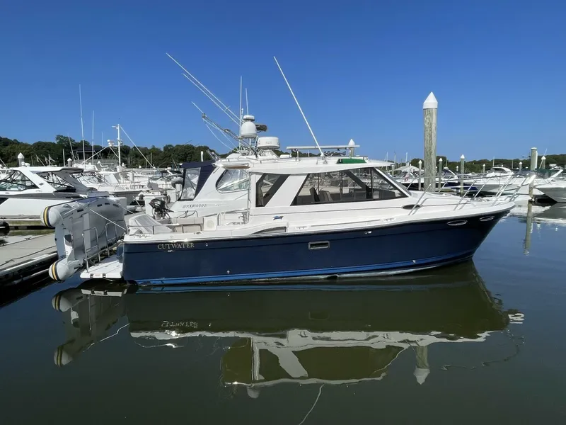 The Image of Cutwater C-28 2019 - 0