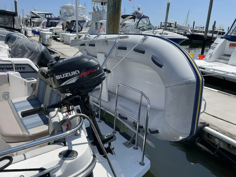 Slide: The Image of Cutwater C-28 2019 - 5