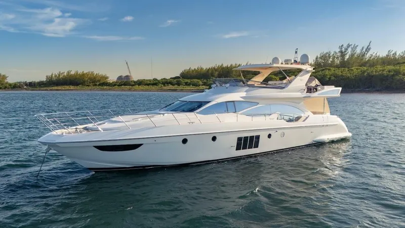 Slide: The Image of Azimut Evolution 2012 - 12
