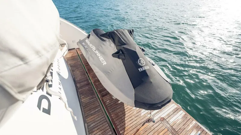 Slide: The Image of Azimut Evolution 2012 - 25