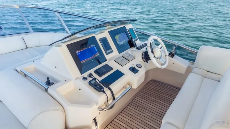 Slide: The Image of Azimut Evolution 2012 - 32