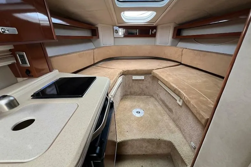 Slide: The Image of Sea Ray 280 Sundancer 2011 - 12