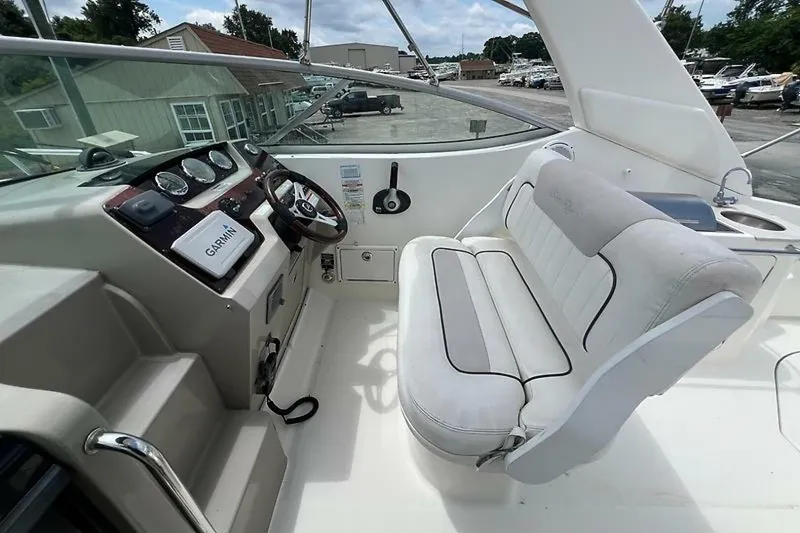 Slide: The Image of Sea Ray 280 Sundancer 2011 - 6