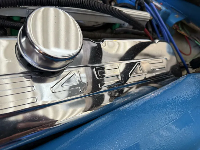 Slide: The Image of Custom 38 Custom 1984 - 17