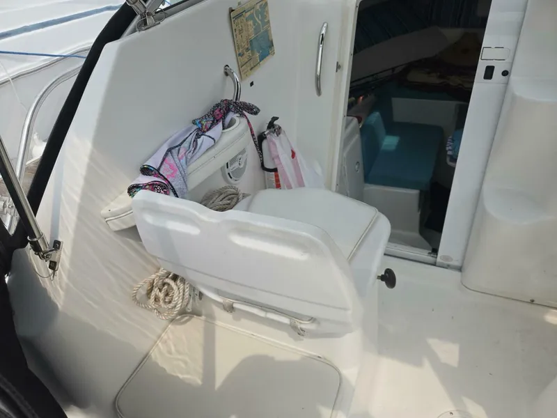 Slide: The Image of Wellcraft 230 Coastal 2000 - 10