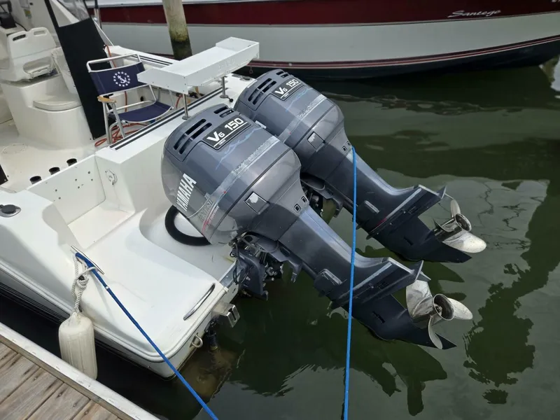 Slide: The Image of Wellcraft 230 Coastal 2000 - 15