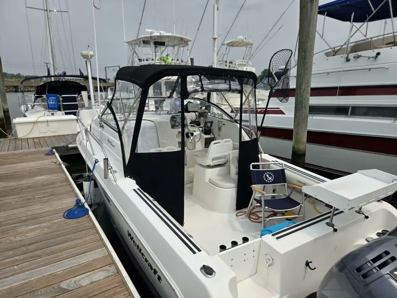 Slide: The Image of Wellcraft 230 Coastal 2000 - 20