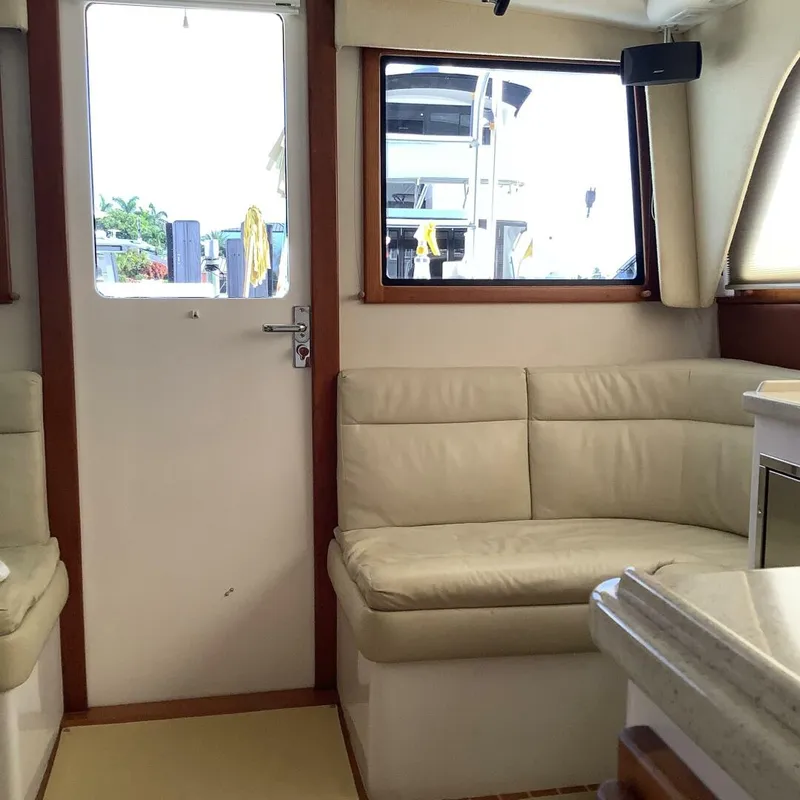 Slide: The Image of Cabo 35 Flybridge Sportfish 2006 - 14