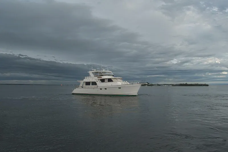 Slide: The Image of Marlow Explorer 57E 2009 - 30