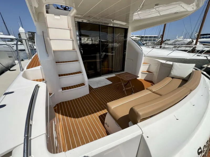 Slide: The Image of Viking 52 Flybridge 2000 - 12