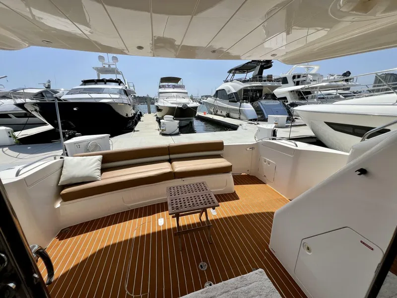 Slide: The Image of Viking 52 Flybridge 2000 - 17