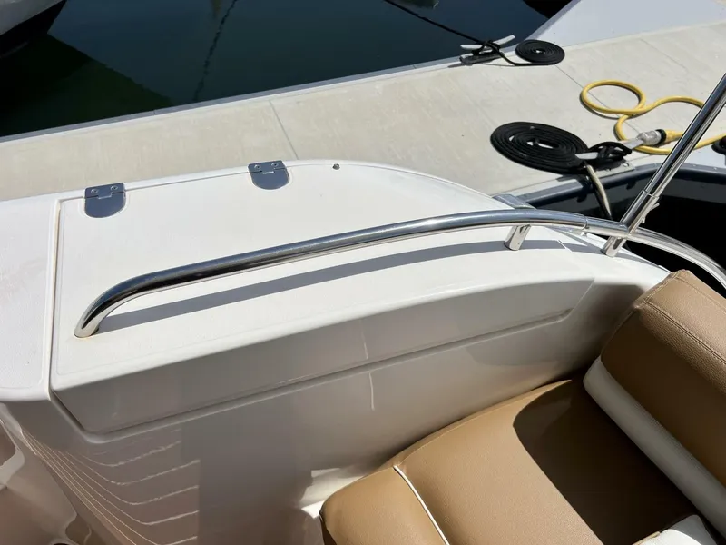 Slide: The Image of Viking 52 Flybridge 2000 - 24