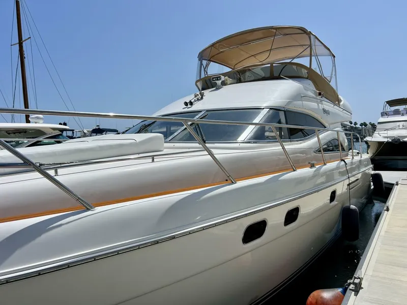 Slide: The Image of Viking 52 Flybridge 2000 - 3