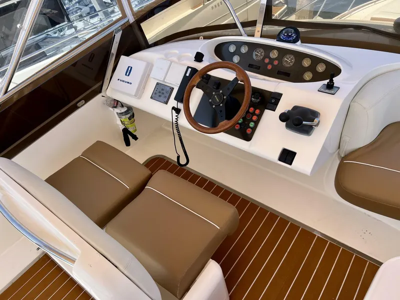 Slide: The Image of Viking 52 Flybridge 2000 - 38