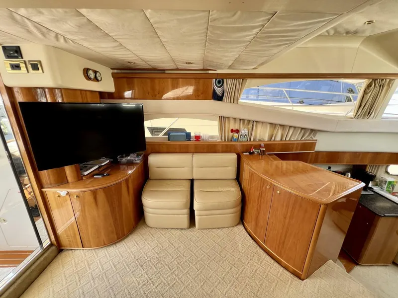 Slide: The Image of Viking 52 Flybridge 2000 - 45