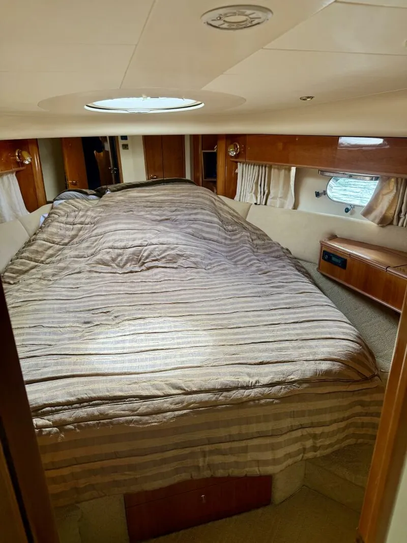 Slide: The Image of Viking 52 Flybridge 2000 - 61