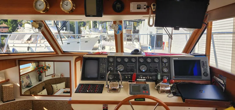 Slide: The Image of Vantare 44 Aft Cabin 1988 - 10