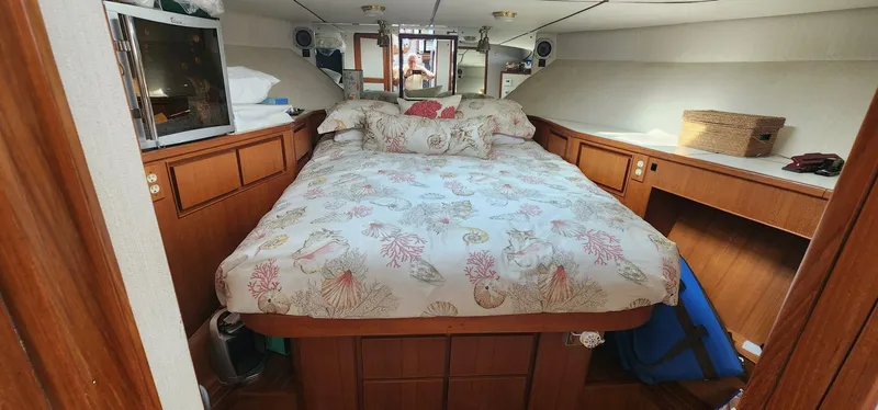 Slide: The Image of Vantare 44 Aft Cabin 1988 - 16