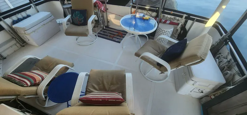 Slide: The Image of Vantare 44 Aft Cabin 1988 - 25
