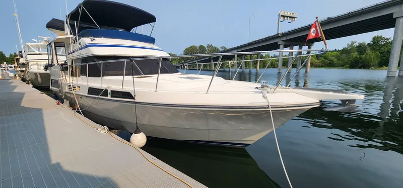 Slide: The Image of Vantare 44 Aft Cabin 1988 - 3