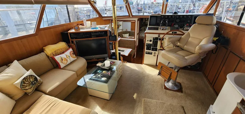 Slide: The Image of Vantare 44 Aft Cabin 1988 - 6