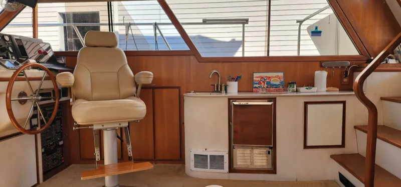 Slide: The Image of Vantare 44 Aft Cabin 1988 - 8