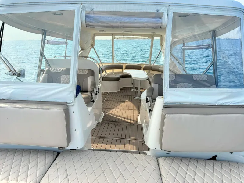 Slide: The Image of Neptunus 62 Flybridge 2005 - 15