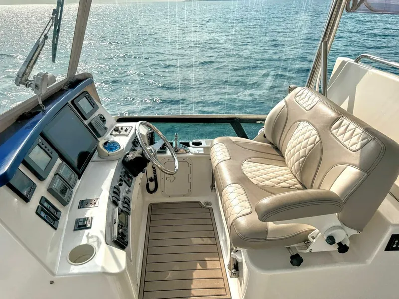 Slide: The Image of Neptunus 62 Flybridge 2005 - 27